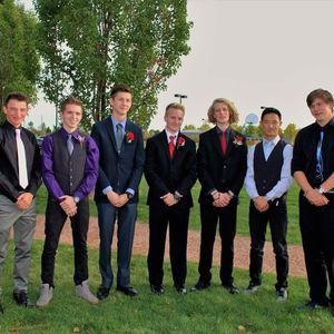 Meet your Posher, Devin